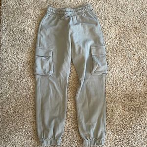 Zara cargo sweatpants worn once very good condition